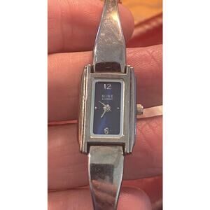 Women's 17mm Nine & co Silver Tone Watch, Bracelet Band